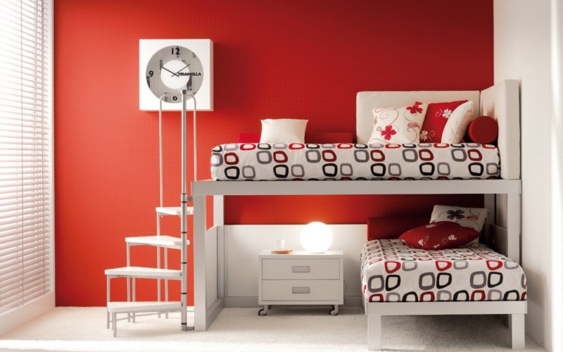 Отличный вариант с кроватями, которые расположены не параллельно друг другу двухъярусная кровать, дизайн, идеи, маленькая квартира