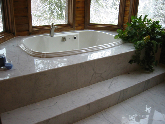 Встраиваемая ванна – воплощение элегантности