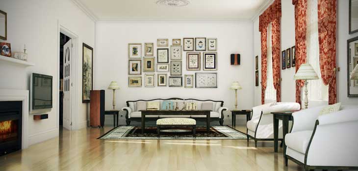 Классический дизайн гостиной с большим диваном и рамками на стене фото