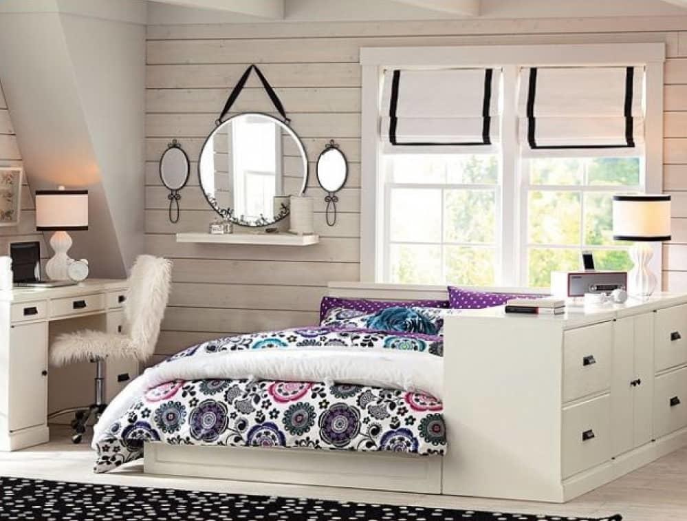 Для маленькой спальни на даче следует подбирать только функциональный и практичный мебельный гарнитур