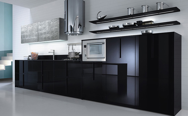 Кухня выполненная в стиле Hi Tech выделяется среди других интерьеров прямотой линий и современным оборудованием.