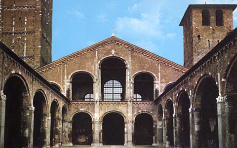 Самая древняя дверь сохранившаяся в Западной Европе — Центральный Портал Базилики Сент-Амброджио в Милане