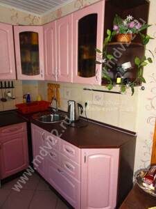 Мебель для кухни - розовый металлик