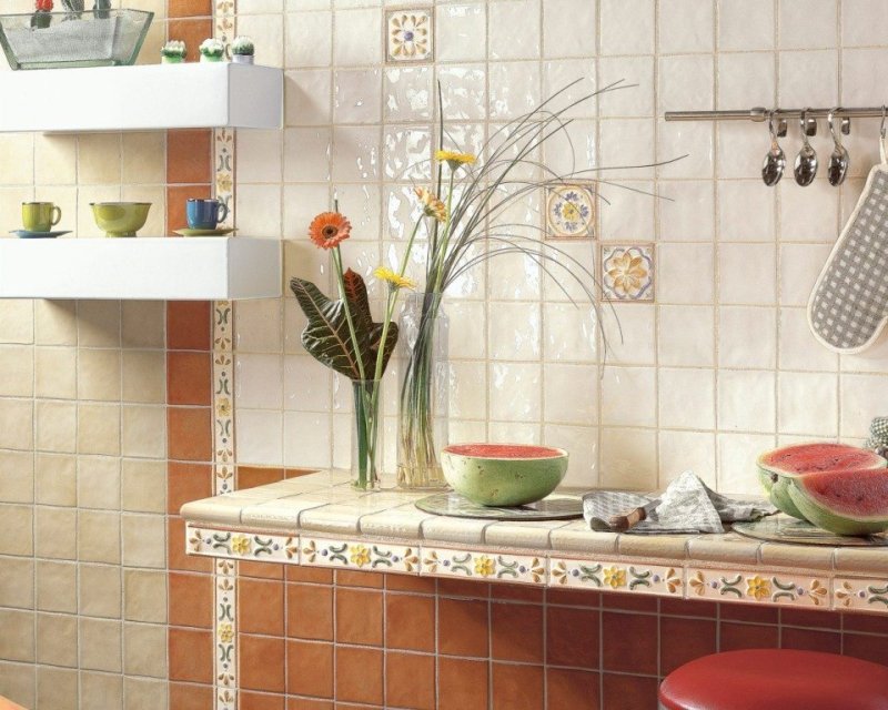 керамическая плитка в интерьере кухни 
