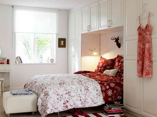Спальный гарнитур для маленькой спальни – фото