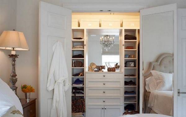 Мини-гардеробная: в спальне своими руками, дизайн и фото в прихожей, комнаты проект и шкаф
