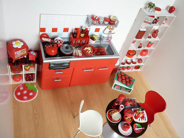красные кухни фото