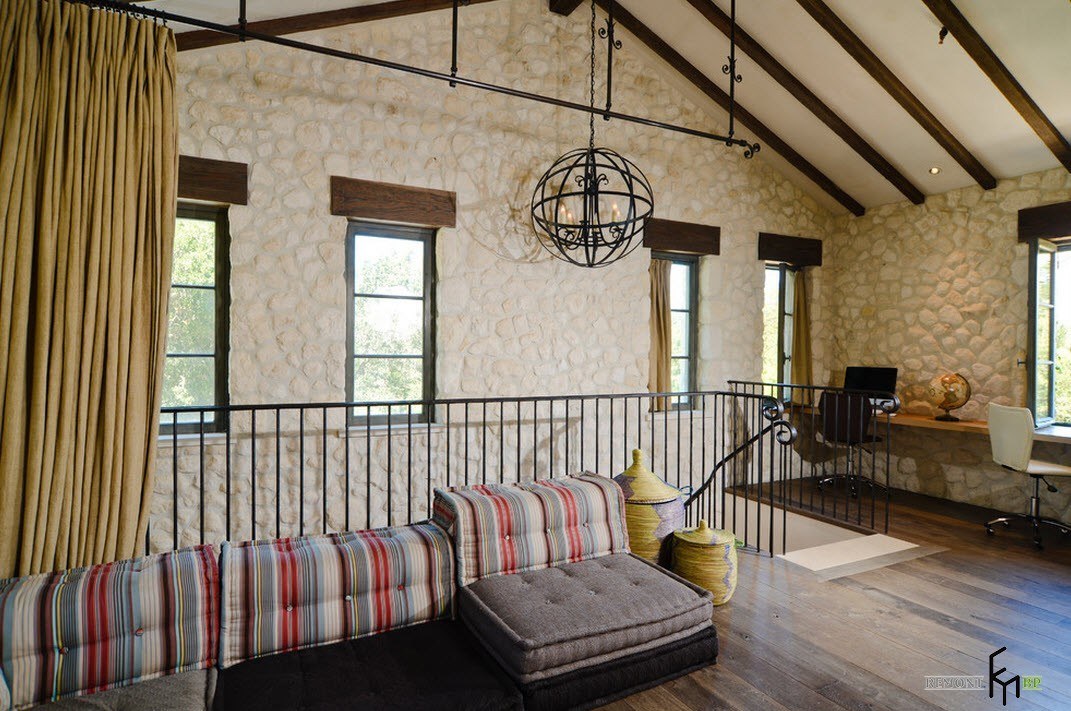 100 лучших идей дизайна гостиной в загородном доме: красивый ремонт на фото