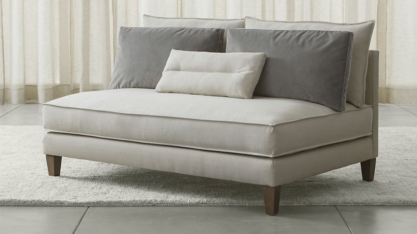 Экологический диван Asana Armless Loveseat от Crate & Barrel