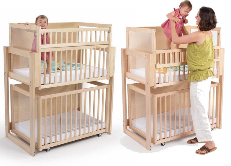 Фото двухъярусной модели кровати для новорожденных