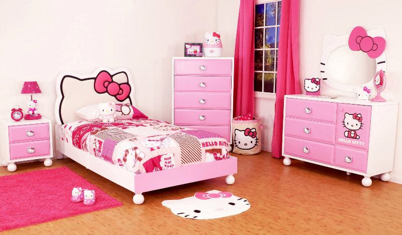 Расположение кровати в детской для девочки