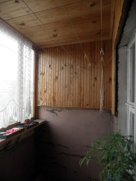 Утепление и отделка старого балкона 3,5 кв.м в белом цвете