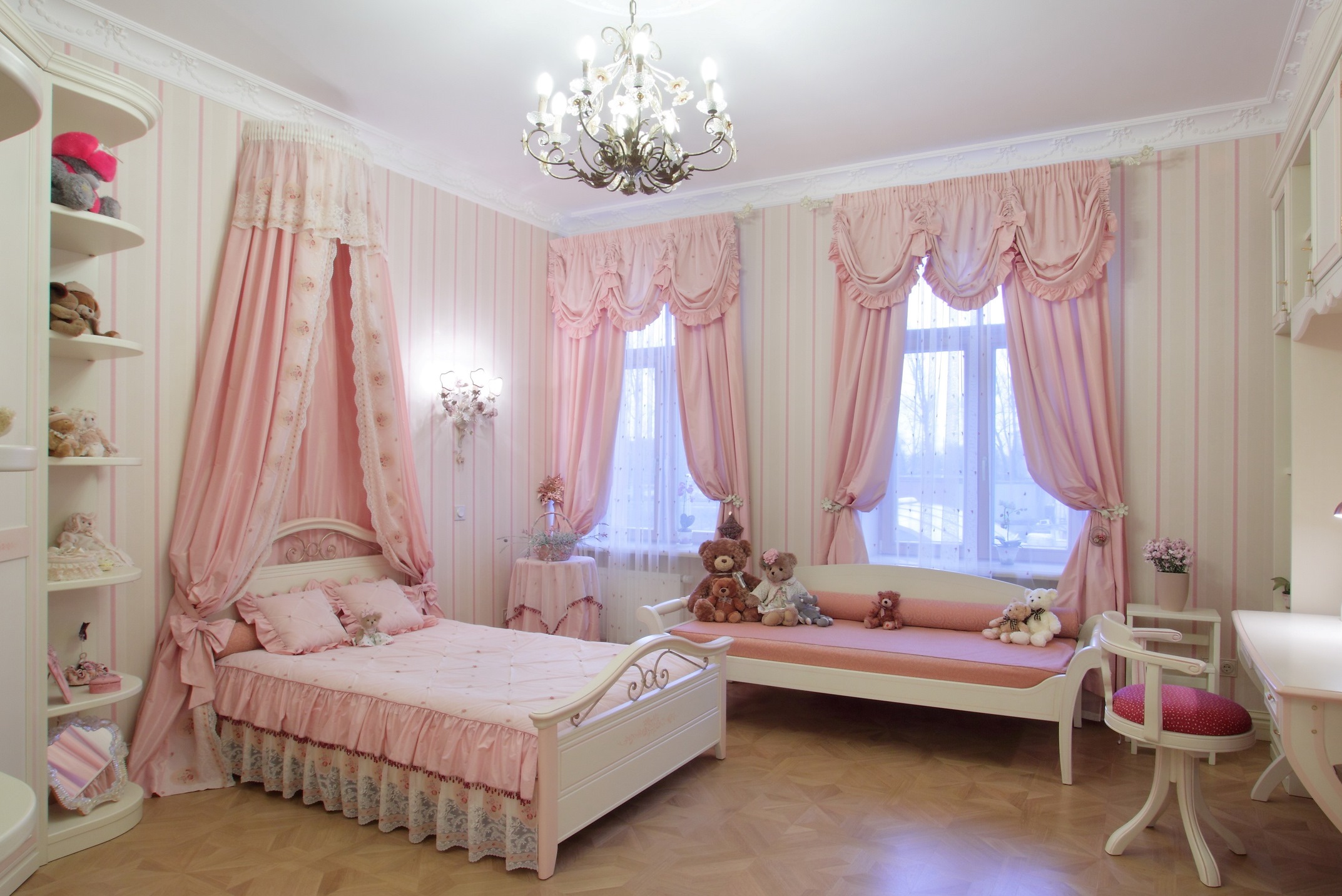 Розовые шторы для девочки
