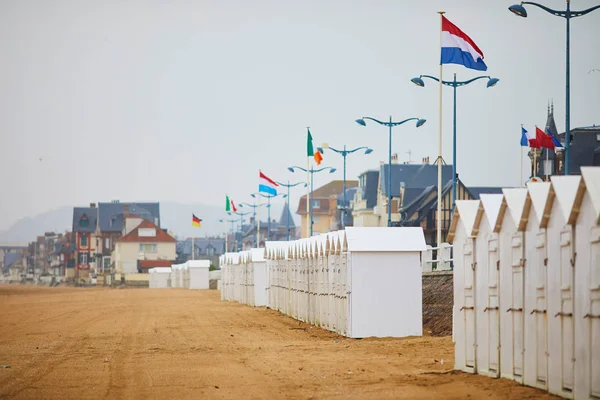 Cabanas Beach Villers Sur Mer Lower Normandy France Foggy Day — стоковое фото